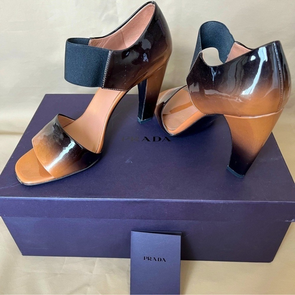 PRADA Patent Leather Ombre Banana Heel Open Toe Pumps Tan Black EU 37.5 US 7.5